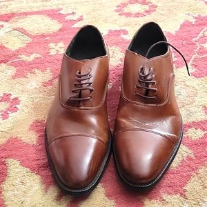 Brown leather men's dress shoes